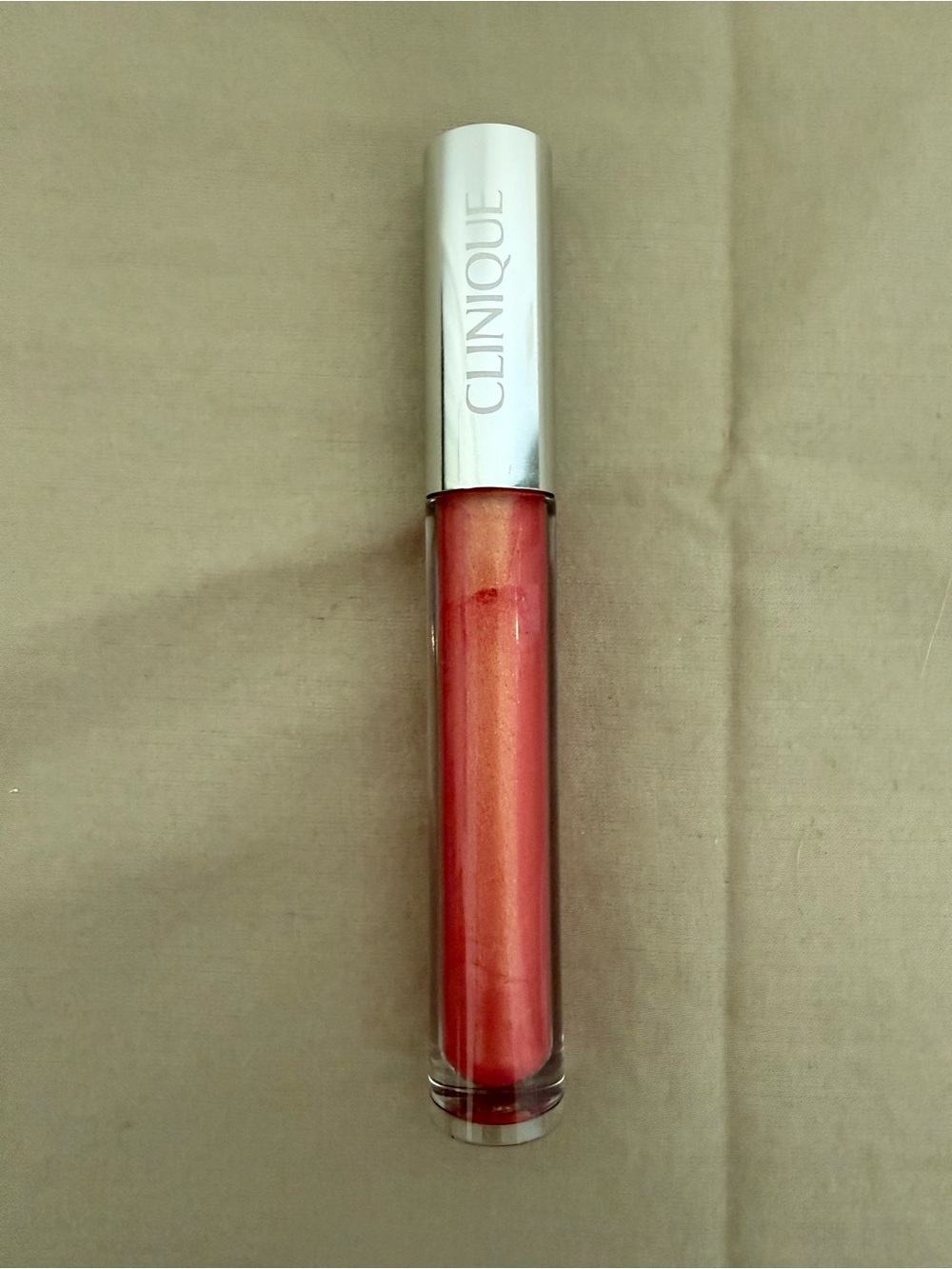 Clinique Pop Plush™ Creamy Lip Gloss in Party Pop